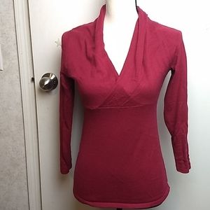 Maroon sweater